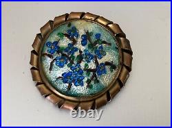 Beautiful Antique French Brooch Porcelain Limoges signed by the Artist